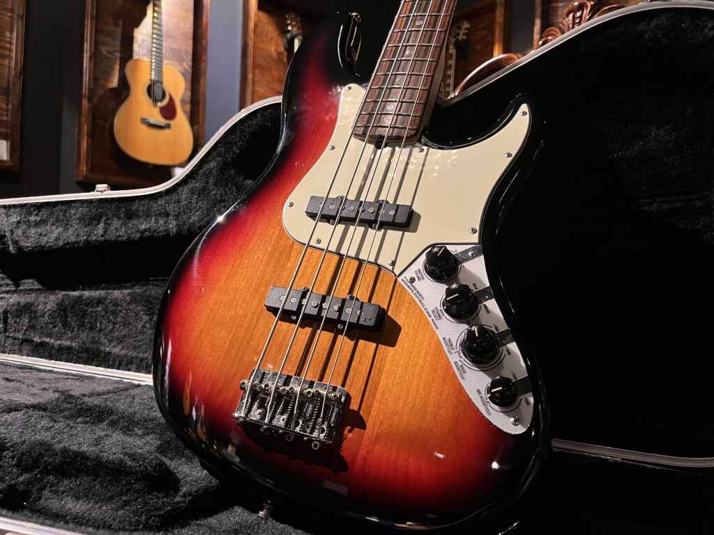 ベース フェンダー アメリカンデラックスジャズベース Fender - ベース